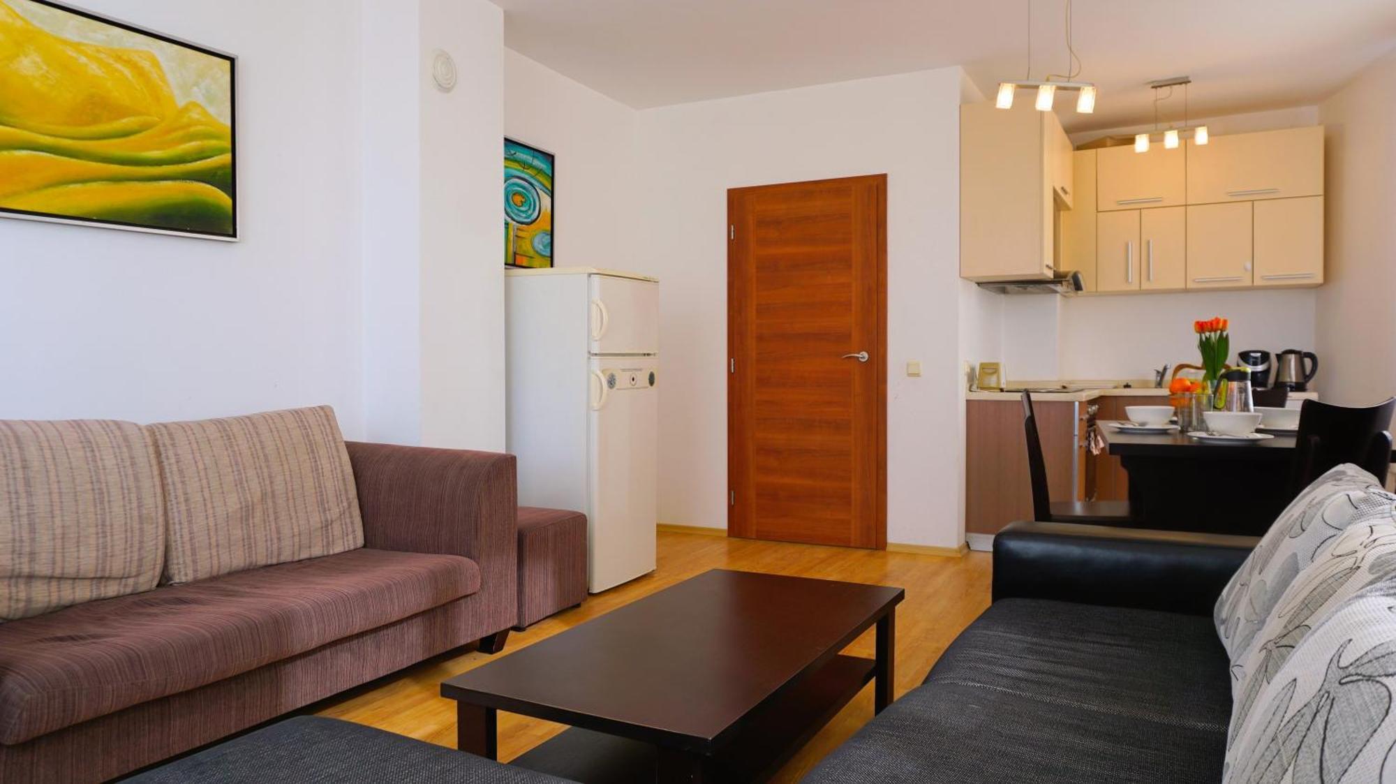 Каварна Хилс Апартаменти - Kavarna Hills Apartments Ruang foto