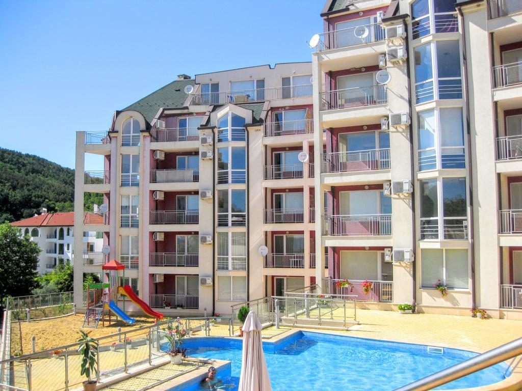 Каварна Хилс Апартаменти - Kavarna Hills Apartments Bagian luar foto